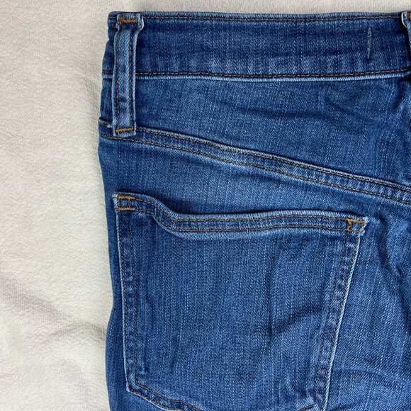 Madewell Tall 10" High-Rise Roadtripper Jeans in Waterford Wash Size T28 Raw Hem - Picture 9 of 16